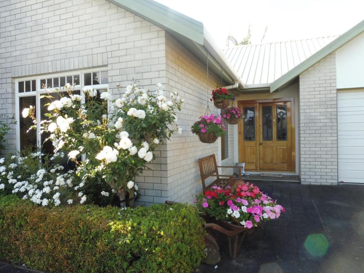 Hideaway Off Heta Apartment New Plymouth Exterior photo